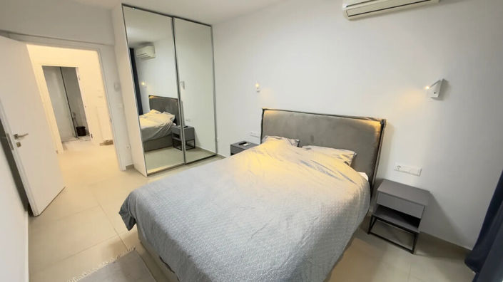 Image No.10-1 Bed Flat for sale