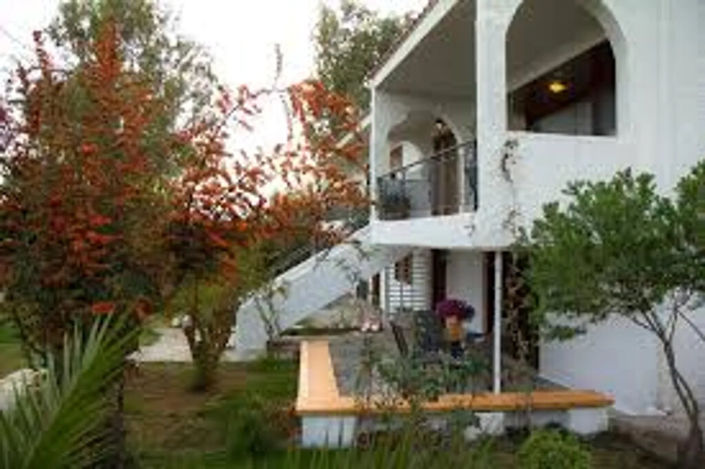 Image No.2-4 Bed Flat for sale