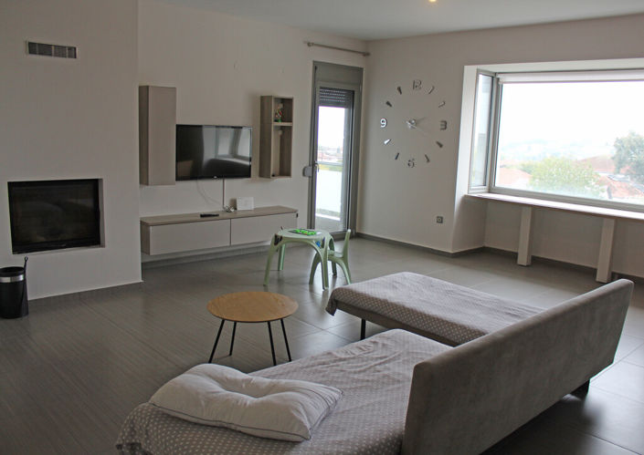 Image No.4-7 Bed Property for sale