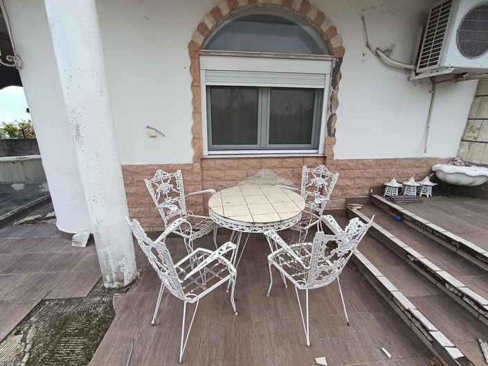 Image No.30-1 Bed Property for sale