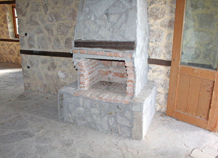 Image No.8-4 Bed Property for sale