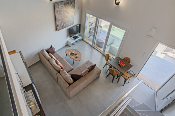 Image No.5-2 Bed Maisonette for sale