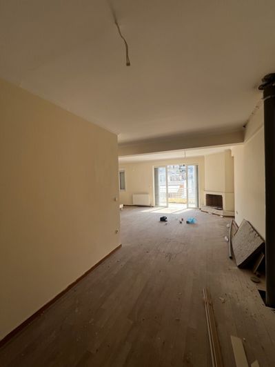 Image No.2-Maisonette for sale