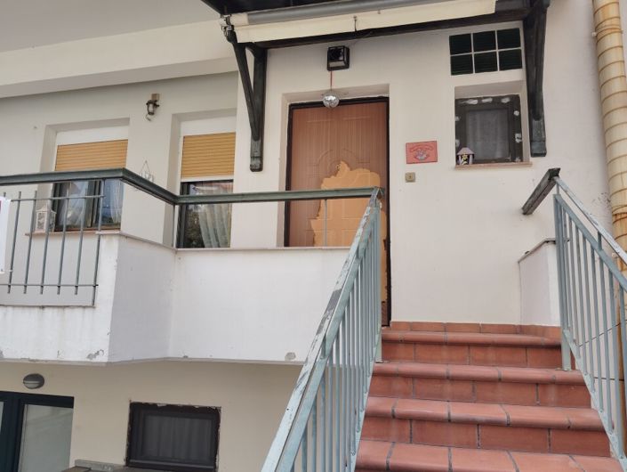 Image No.24-3 Bed Maisonette for sale