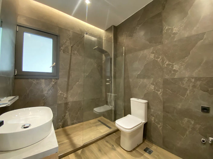 Image No.16-1 Bed Flat for sale