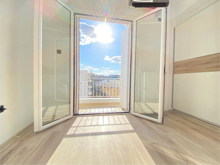 Image No.19-1 Bed Flat for sale