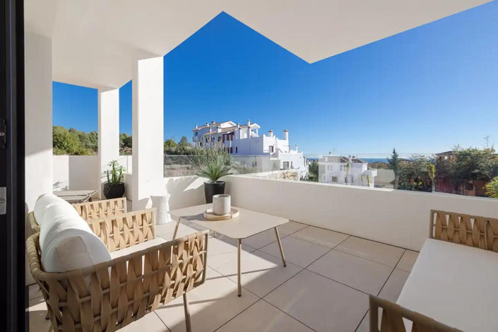 Image No.1-3 Bed Apartment for sale
