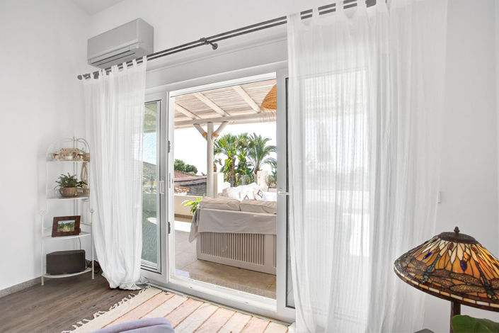 Image No.17-6 Bed Villa for sale