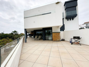 4-c23c0f86247804fa50226aecd8b0b2c8