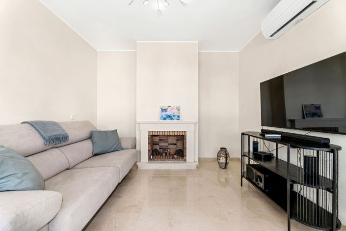 Image No.10-4 Bed Villa for sale