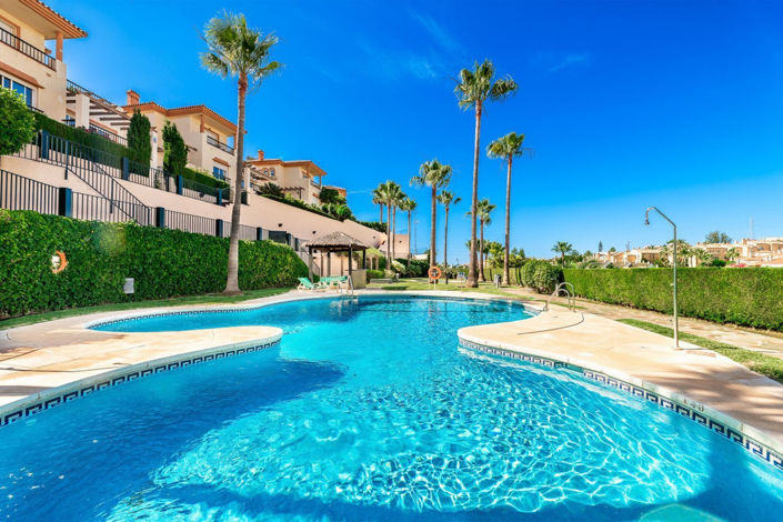 Image No.3-4 Bed Villa for sale