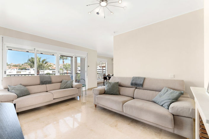 Image No.8-4 Bed Villa for sale