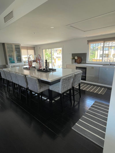 Image No.18-4 Bed Apartment for sale