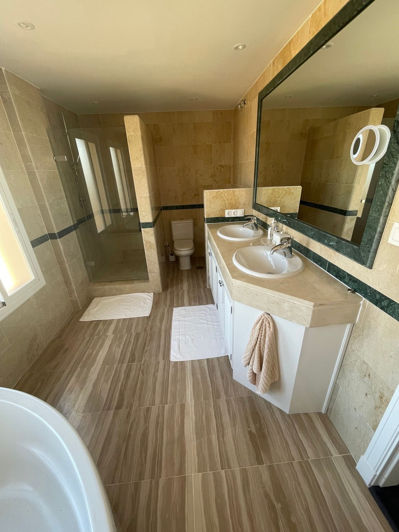 Image No.24-4 Bed Apartment for sale