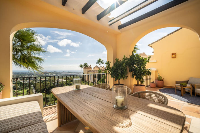 Image No.1-3 Bed Apartment for sale