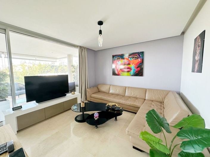 Image No.15-3 Bed Apartment for sale