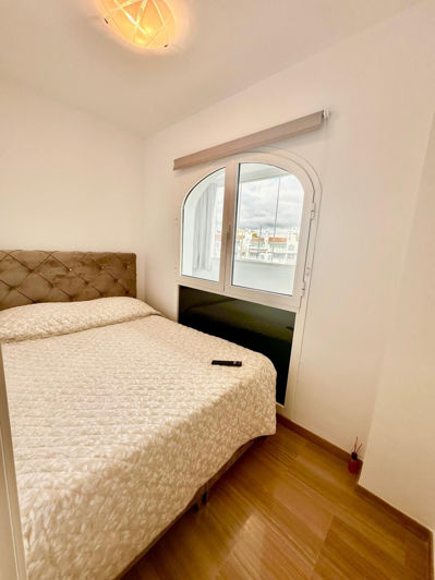 Image No.13-3 Bed Apartment for sale