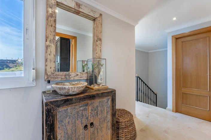 Image No.16-4 Bed Apartment for sale