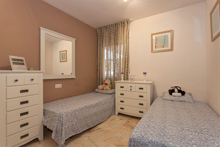 Image No.14-3 Bed Apartment for sale