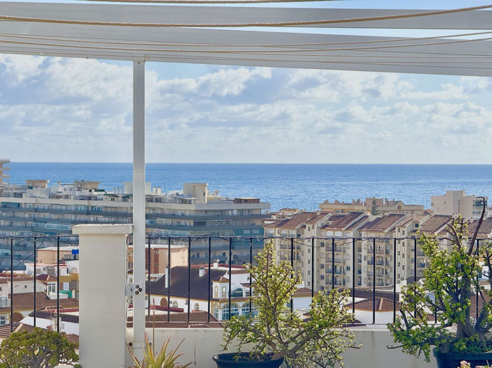 Image No.27-3 Bed Apartment for sale