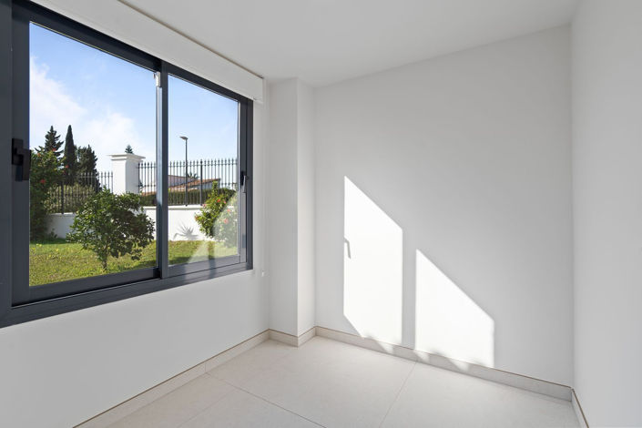 Image No.29-4 Bed Villa for sale