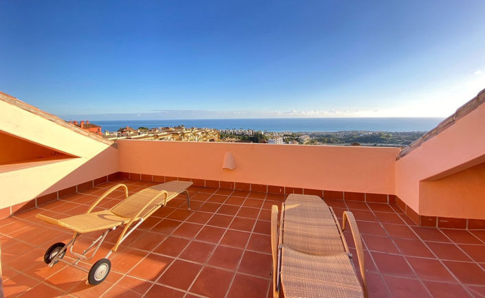 Image No.21-3 Bed Apartment for sale