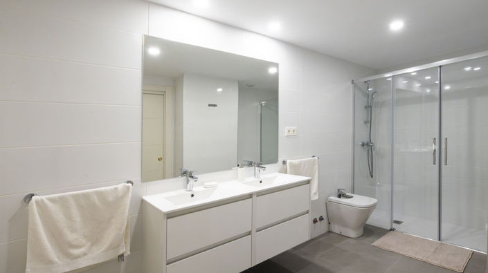 Image No.19-3 Bed Apartment for sale