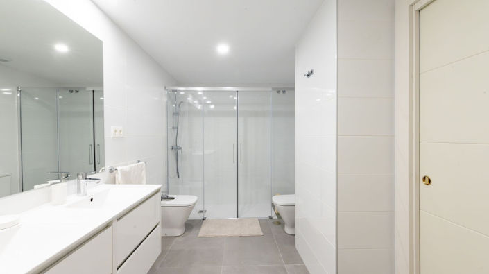 Image No.21-3 Bed Apartment for sale