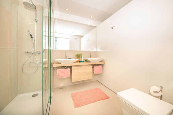 Image No.26-2 Bed Apartment for sale