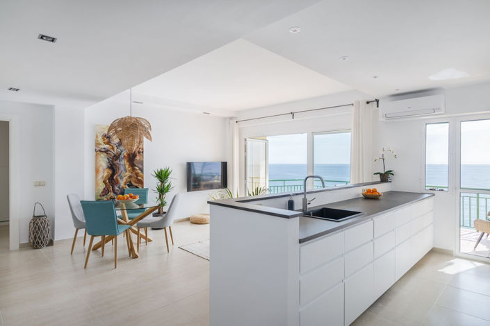 Image No.12-2 Bed Apartment for sale