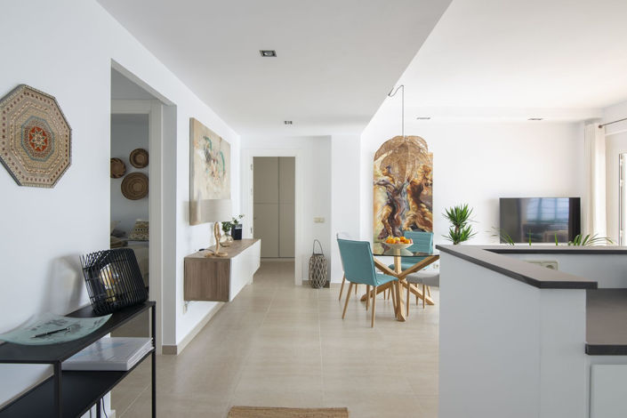 Image No.14-2 Bed Apartment for sale