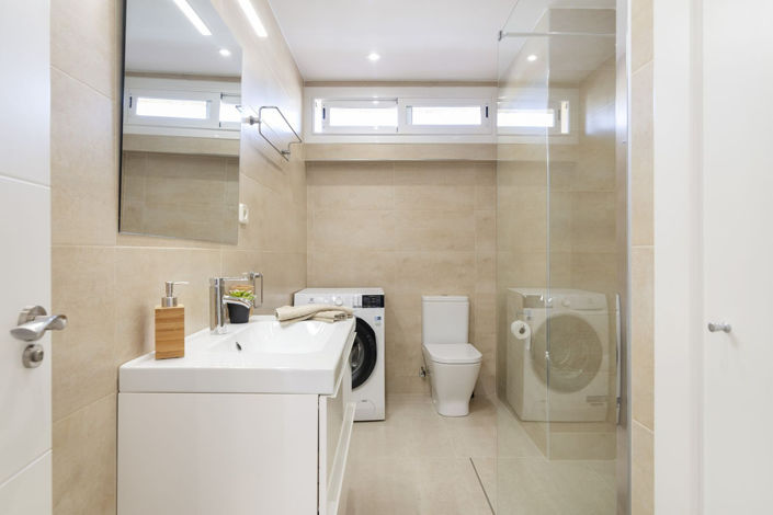 Image No.28-2 Bed Apartment for sale