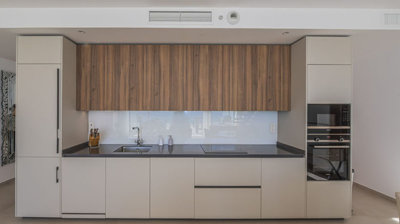 12-53013098fcab6c38b1379cd33298e050