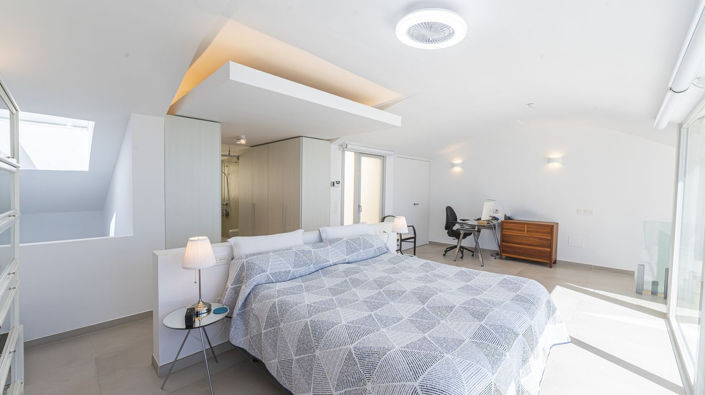 Image No.20-2 Bed Apartment for sale