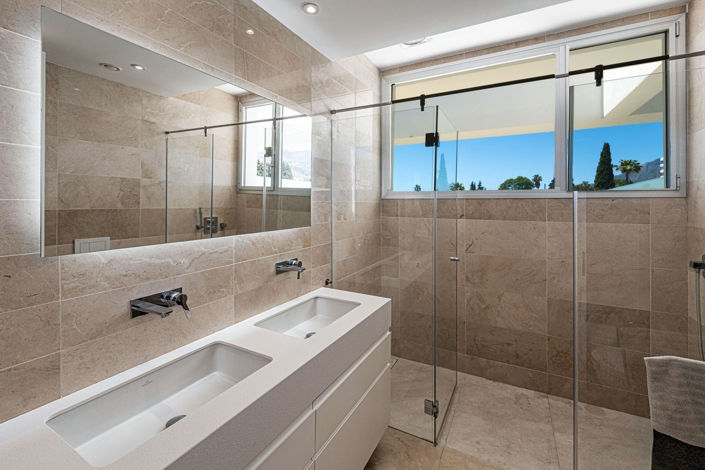 Image No.21-4 Bed Townhouse for sale