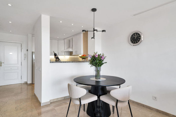 Image No.13-2 Bed Apartment for sale