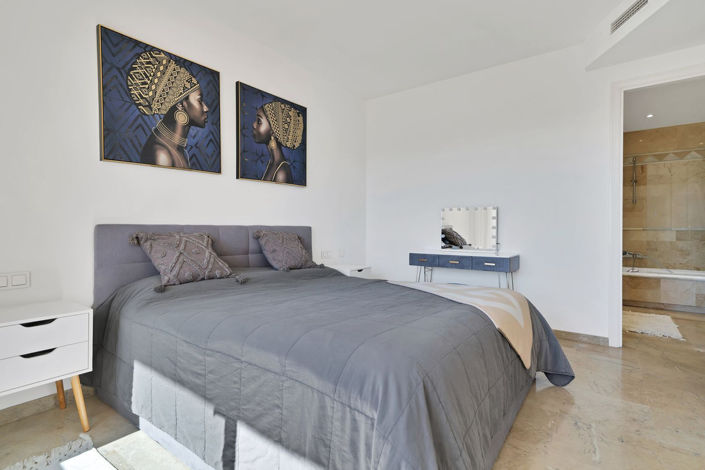 Image No.19-2 Bed Apartment for sale