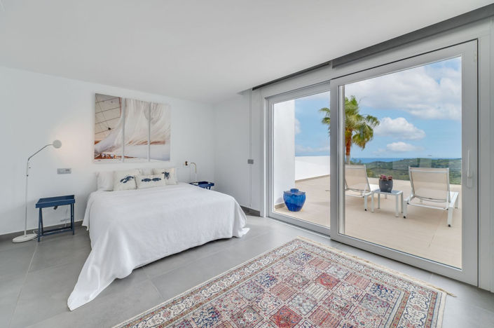 Image No.16-5 Bed Villa for sale