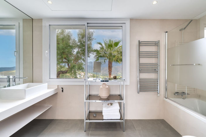 Image No.20-5 Bed Villa for sale