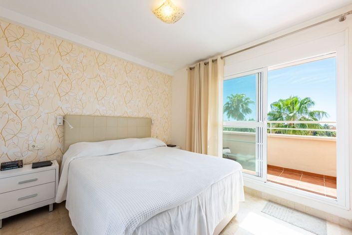 Image No.11-4 Bed Apartment for sale