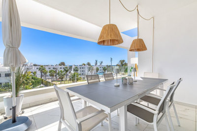 11-20939a0134ad724a8cb2a801094d15a4