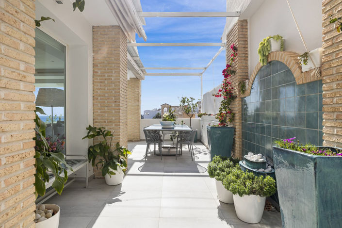 Image No.12-3 Bed Villa for sale