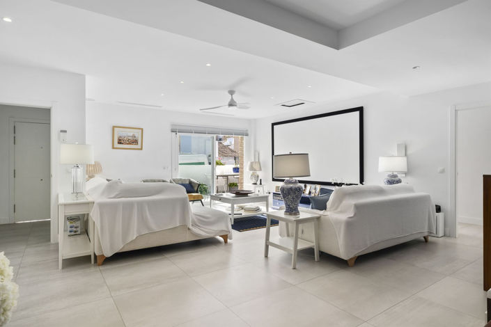 Image No.27-3 Bed Villa for sale