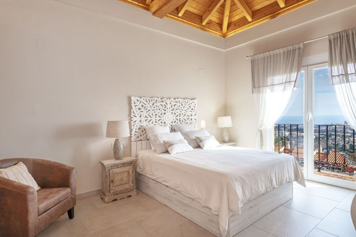 Image No.18-4 Bed Villa for sale