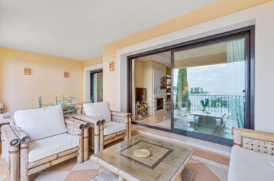 6-241328e1bcc9c0d8ce1222beb6c967a8