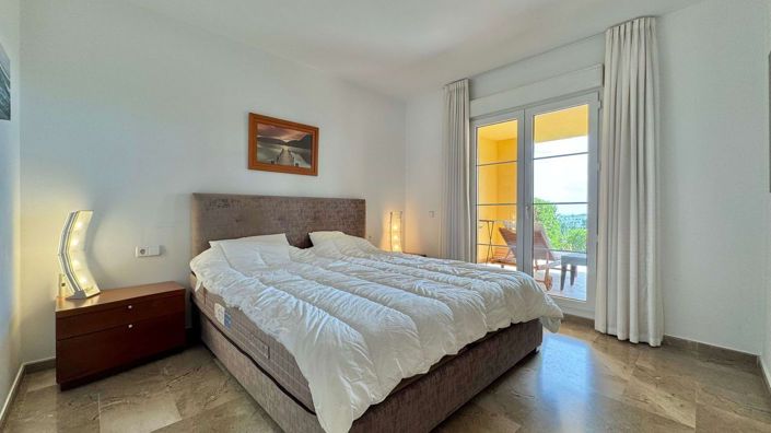 Image No.10-2 Bed Apartment for sale