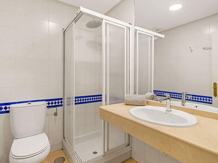 Image No.15-3 Bed Apartment for sale