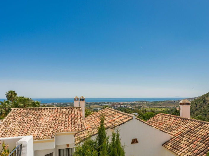 Image No.17-3 Bed Apartment for sale