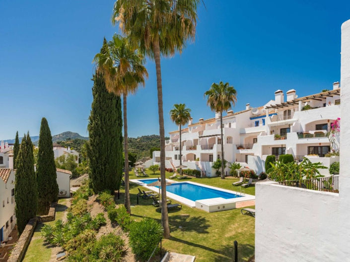 Image No.20-3 Bed Apartment for sale