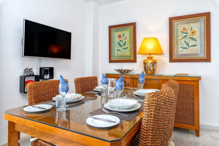 Image No.12-2 Bed Apartment for sale